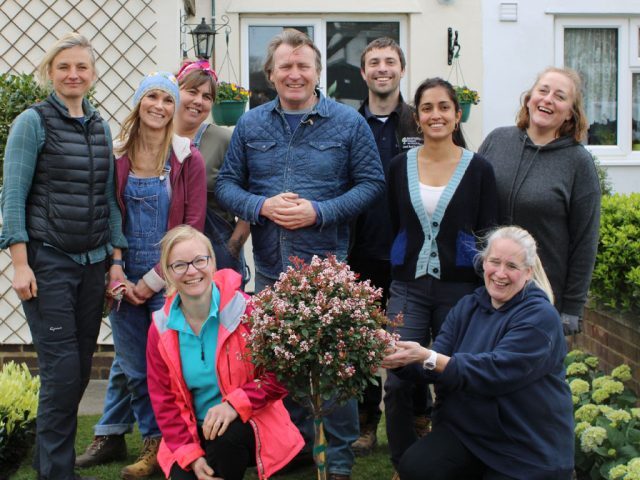 Shuttleworth-College-team-with-This-Morning-gardener-David-Domoney-Image-Shuttleworth-College-640x480